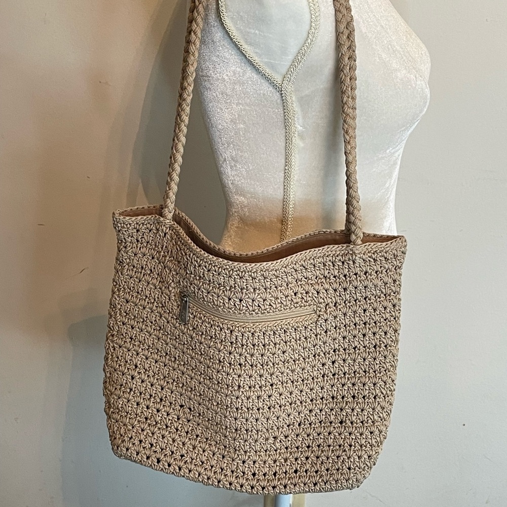 👜 The Sak Beige Crochet Shoulder Bag. Great Casual Bag. 👜 - Picture 8 of 11
